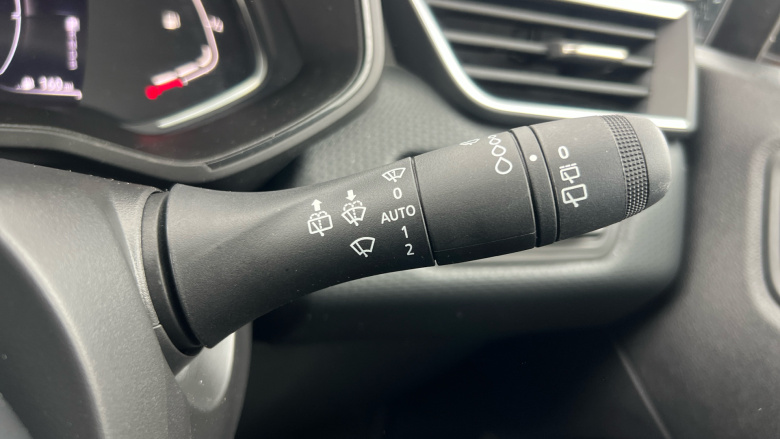 Renault Clio 1.6 E-TECH full hybrid 145 Evolution 5dr Auto Hybrid Hatchback